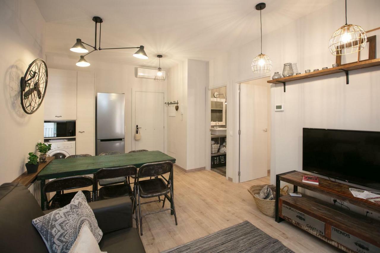 Apartaments Cal Trumfo Прадес Екстериор снимка