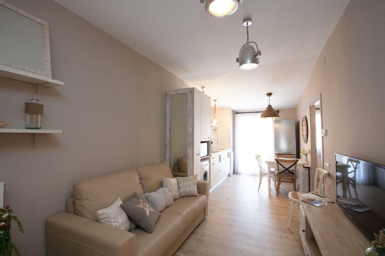 Apartaments Cal Trumfo Прадес Екстериор снимка