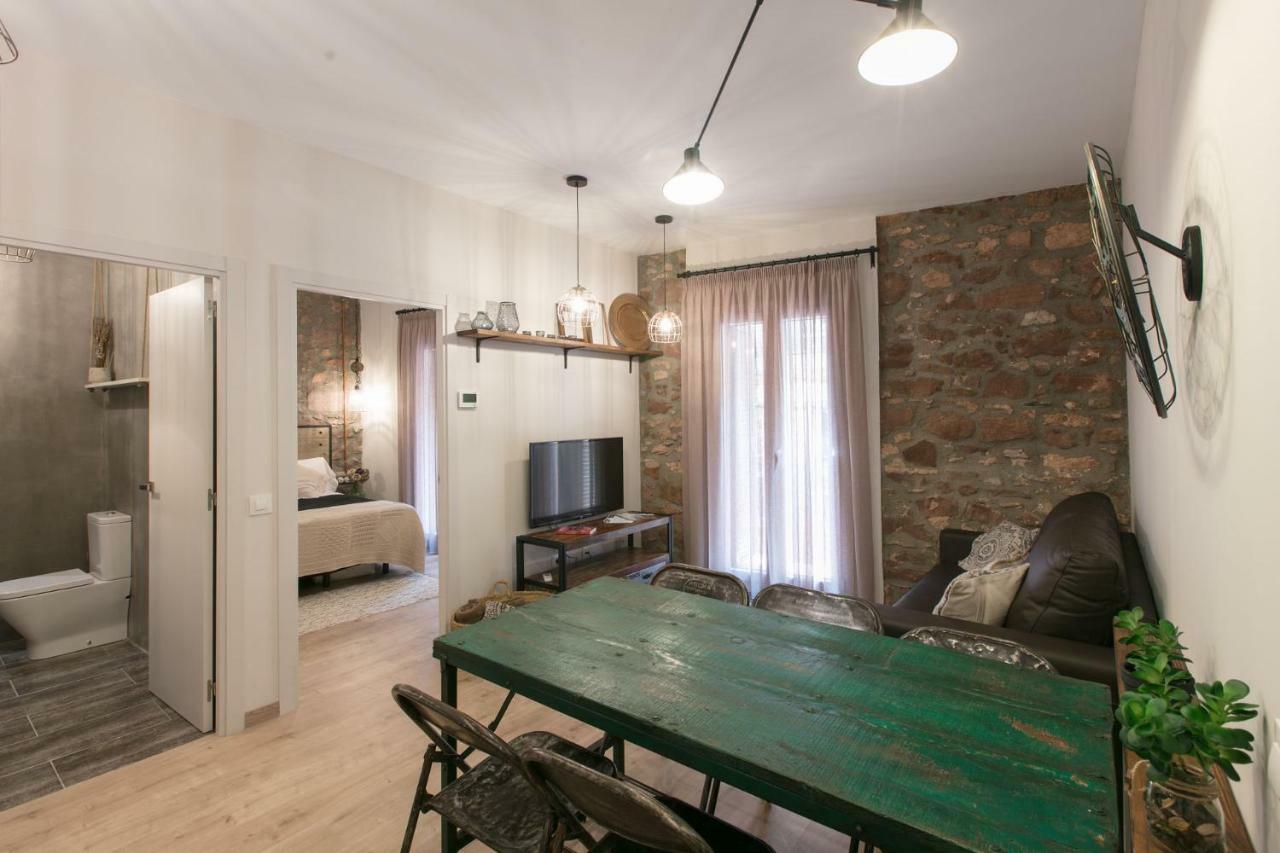 Apartaments Cal Trumfo Прадес Екстериор снимка